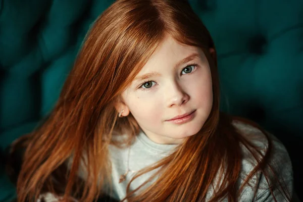 Portrait of a redheaded little girl — Stock Photo, Image