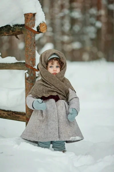 Cute Little Girl Short Curly Hair Standing Warm Shawl Vintage — Stock Photo, Image