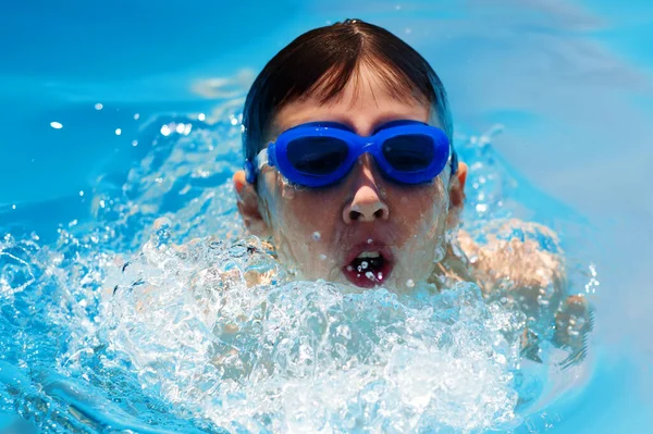 Gezicht Zwemmer Atleet Bril Close Druppels Water — Stockfoto