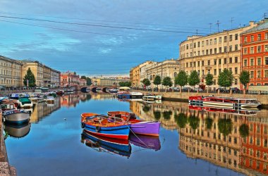 Fontanka Nehri, St. Petersburg Anichkov köprüsünde