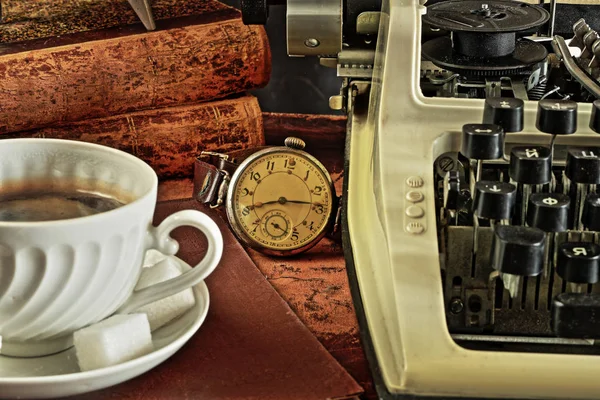 Coffee break in the retro style — Stock Photo, Image