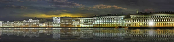 Petrohrad, Rusko - 20. listopadu 2017 Velkoformátové panorama th — Stock fotografie