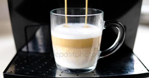 Beautiful morning cappuccino with milky stripes — Stock Video