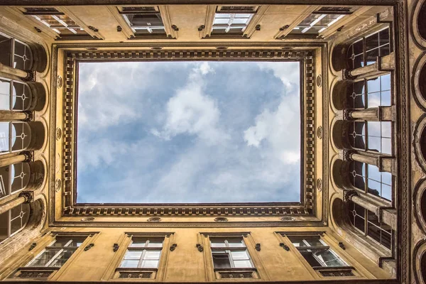 Macar gökyüzü Meydanı