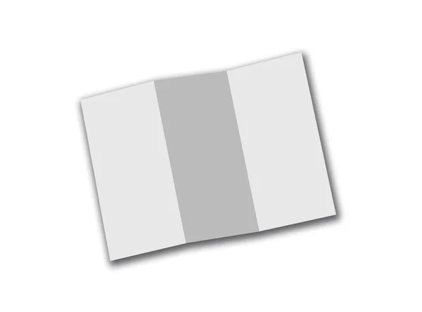 빈 Trifold 화이트 템플릿 종이 흰색 배경에 고립 — 스톡 사진