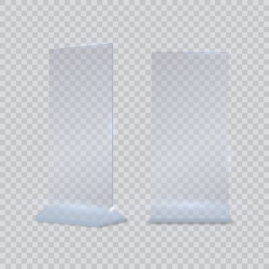 Cam tabaklar hazır. Şeffaf arkaplanda vektör cam pankartları.