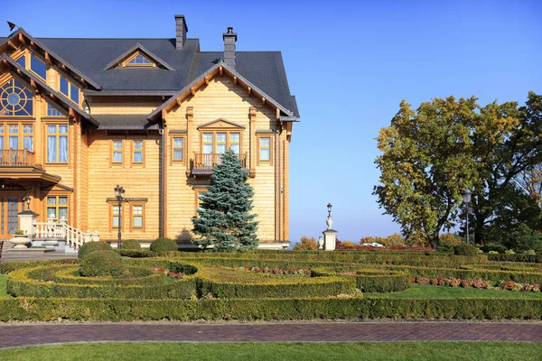 Колишня резиденція четвертого президента України Віктора Y — стокове фото