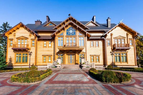 Ukrayna Viktor Y dördüncü başkanı eski köşkü