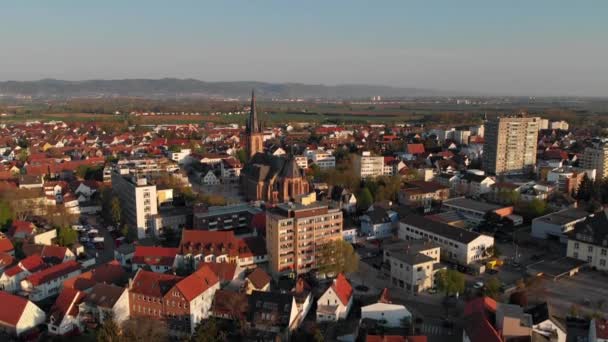 Viernheimの中心部の美しい朝のトップビュー — ストック動画