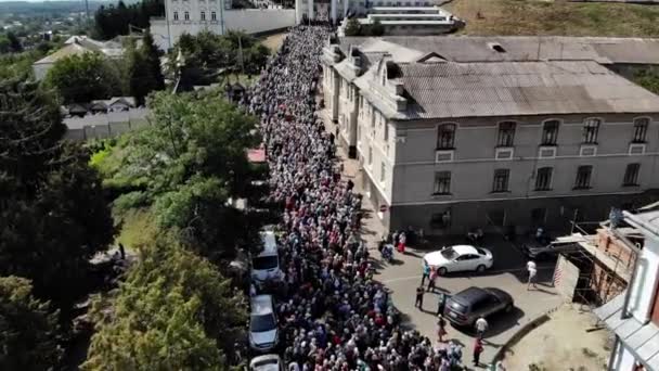 Pochaev Ukraina Juli 2019 Ovanifrån Pochaev Lavra Just När Många — Stockvideo