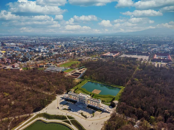 Smuk Udsigt Schonbrunn Park Wien Eftermiddagen Udsigt Paladset Ovenfra Østrig - Stock-foto