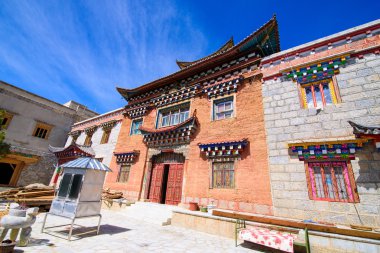 Tibet Tapınağı, tuğla yapının şehirdeki Shangri-la, Çin duvar., 