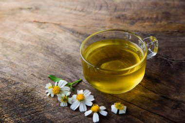 Papatya çayı çay papatya çiçeği ile