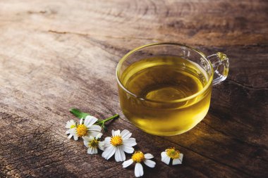 Papatya çayı çay papatya çiçeği ile