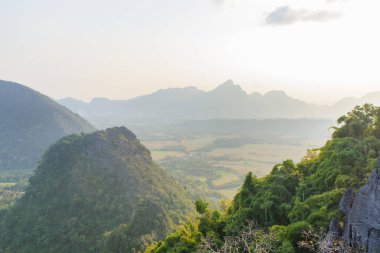  Bakış açısı ve peyzaj luang prabang, Laos