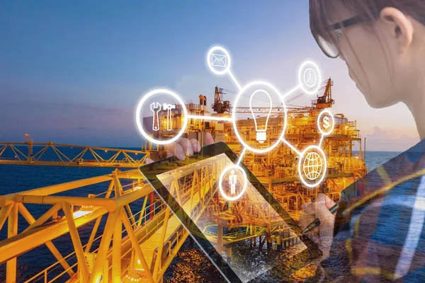 Double exposure of Engineer or Technician women with industry to — Stock Photo, Image