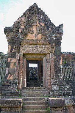 Vat Phou (Wat Phu) tapınağı Khmer tapınağı kompleksi Güney Laos 'taki Unesco dünya mirası alanıdır..