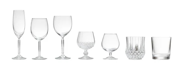 Ποικιλία από άδειο γυαλιά σε λευκό φόντο — Φωτογραφία Αρχείου