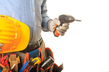 Bir elektrikli tornavida tutan alt