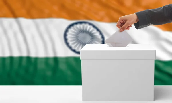 印度国旗背景上的选民。3d 图 — 图库照片