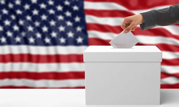 Voter on an USA flag background. 3d illustration — Stock Photo, Image