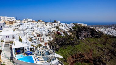 Santorini Island, Yunanistan - Caldera Ege Denizi üzerinde