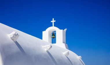 Santorini Yunanistan beyaz kilise