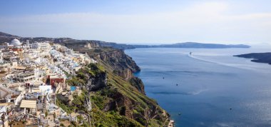 Santorini Island, Yunanistan - Caldera Ege Denizi üzerinde