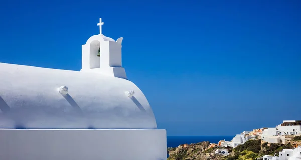 산 토 리 니 그리스에서 화이트 교회 — 스톡 사진