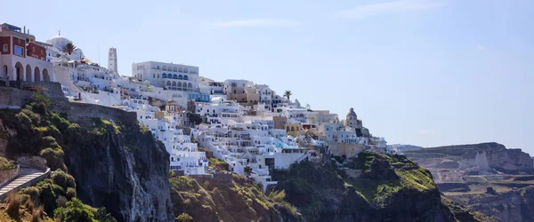 Ilha de Santorini, Grécia - Caldeira sobre o mar Egeu — Fotografia de Stock