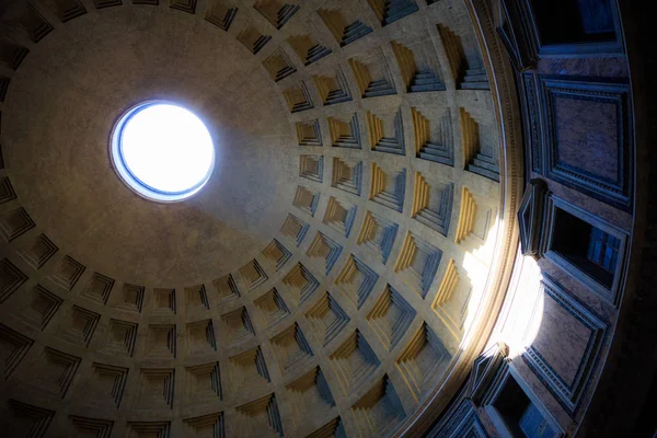 The Pantheon in Rome, Italy — Stock Photo, Image