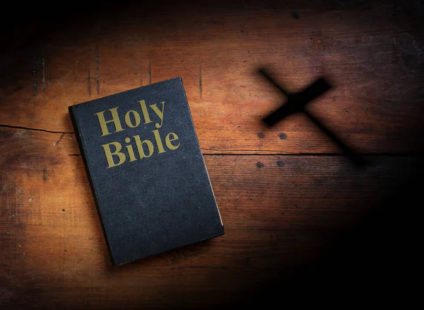 Holy Bible on wooden background — Stock Photo, Image