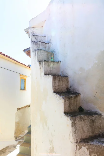 Ciclades, Grecia Escalera exterior blanca —  Fotos de Stock