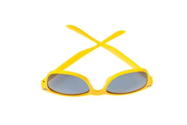 Gele zonnebril geïsoleerd op witte achtergrond — Stockfoto