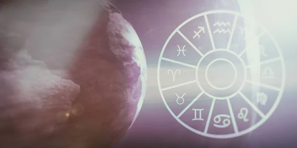 Signos del zodiaco establecidos en la tierra y el espacio de fondo —  Fotos de Stock