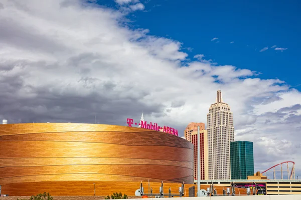 T-Mobile Arena, ubicado en la calle Fremont, estadio de lujo. Las Vegas, Nevada, EE.UU. . —  Fotos de Stock