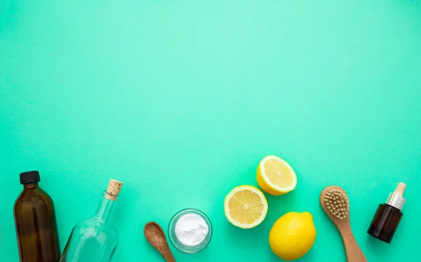 Cleaning eco products background, soda, lemon, vinegar — Stock Photo, Image