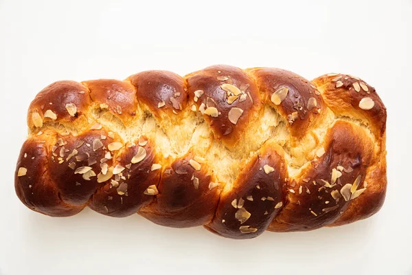 Tatlı Ekmek Paskalya Tsoureki Cozonac Beyaz Arka Plan Üst Manzara — Stok fotoğraf