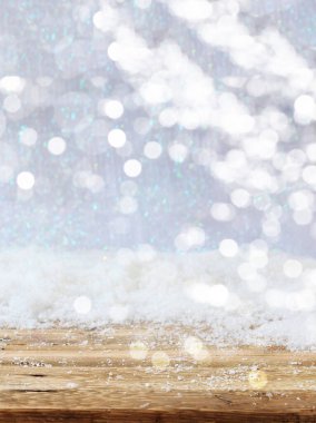Noel karlı arka planı. Tahta bir masanın üzerine kar yağışı, xmas tebrik kartı düzenleme, şablon, dikey, kopyalama alanı