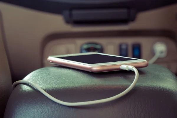 Charger plug phone on car