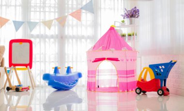 İç çocuklarınızın renkli oyun Oda