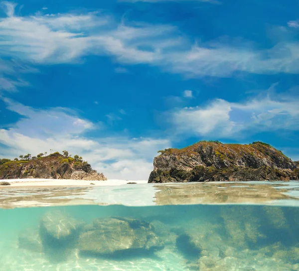 コックバーン島アンダマン、青い空と美しいビーチ — ストック写真