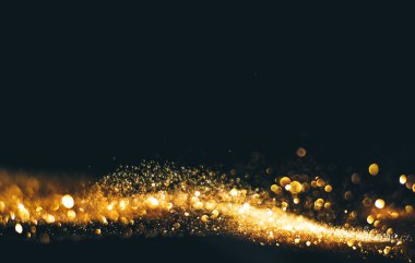 Bokeh efektli altın sarısı ışıklar. İçeri