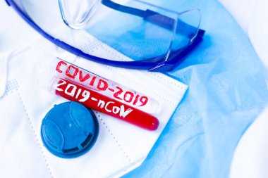 Coronavirus covid-19 virüsü tıbbi test tüpü, salgın aşısı