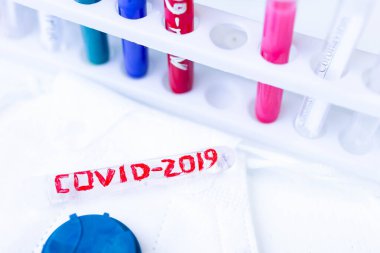 Coronavirus covid-19 virüsü tıbbi test tüpü, salgın aşısı