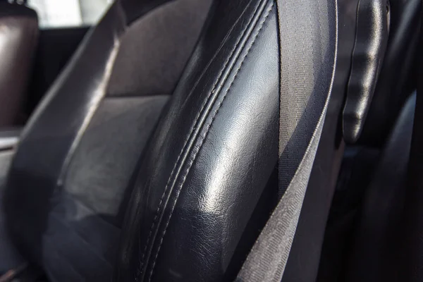 Widok Wnętrza Czarny Skórzany Samochód Wnętrze — Zdjęcie stockowe