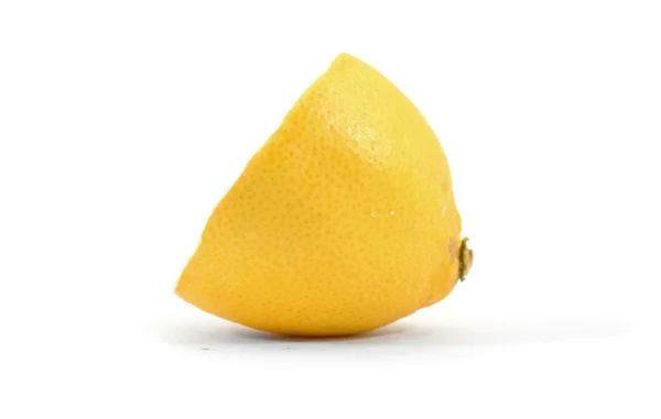 Die Hälfte der Zitrone - isoliert — Stockfoto