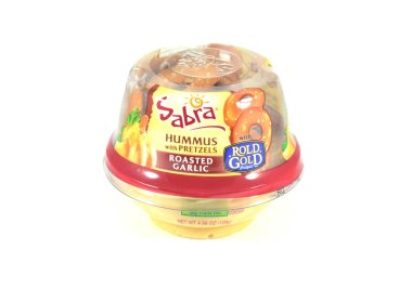 Sabra humus Rold altın kraker ile