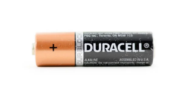 Батарея марки Duracell AA — стоковое фото