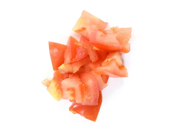 Rote Bio-Tomatenstücke im Haufen — Stockfoto